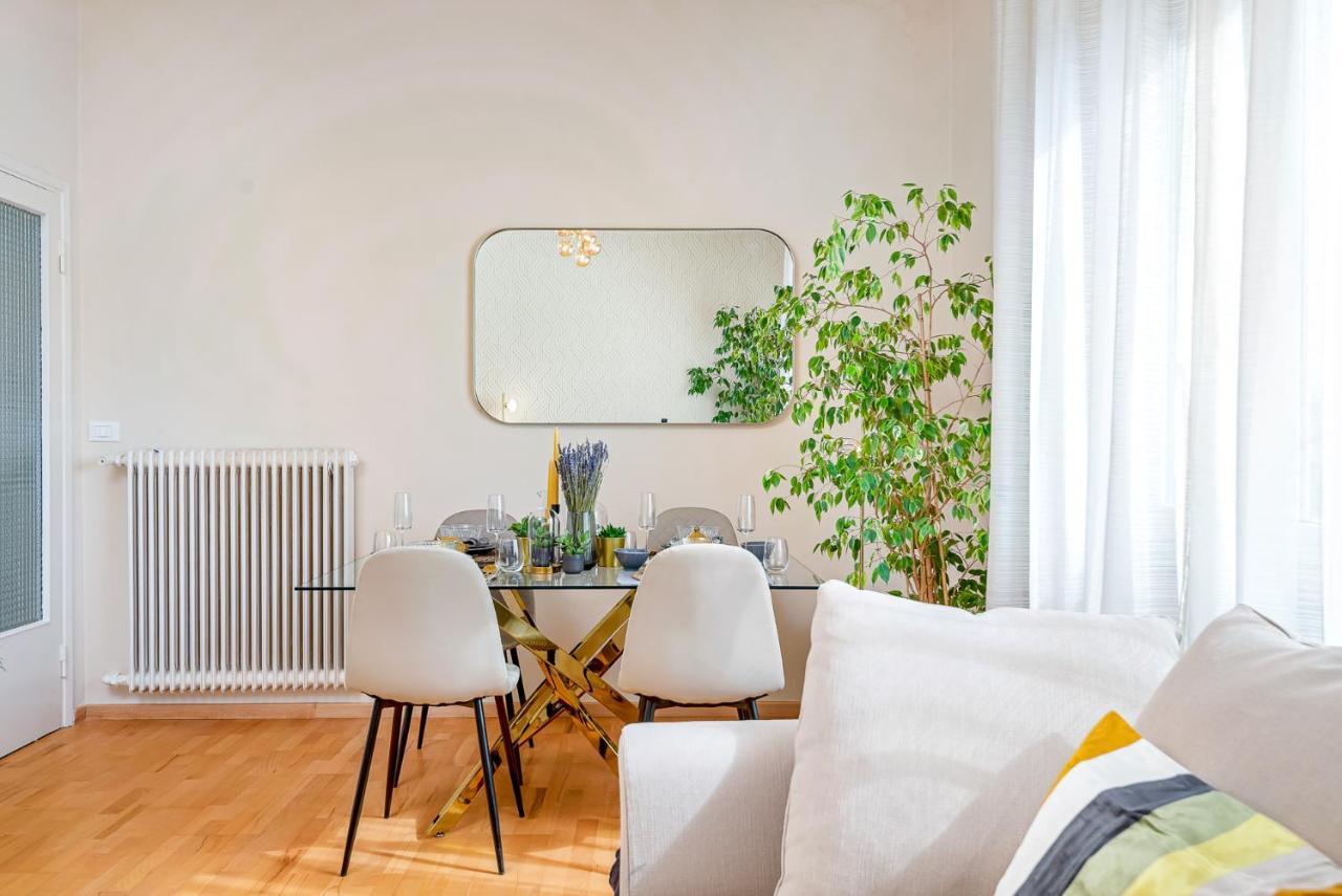 Art Deco' - Sleepwithme - Free Parking - Free Breakfast - Very Friendly Staff Pisa Exteriér fotografie
